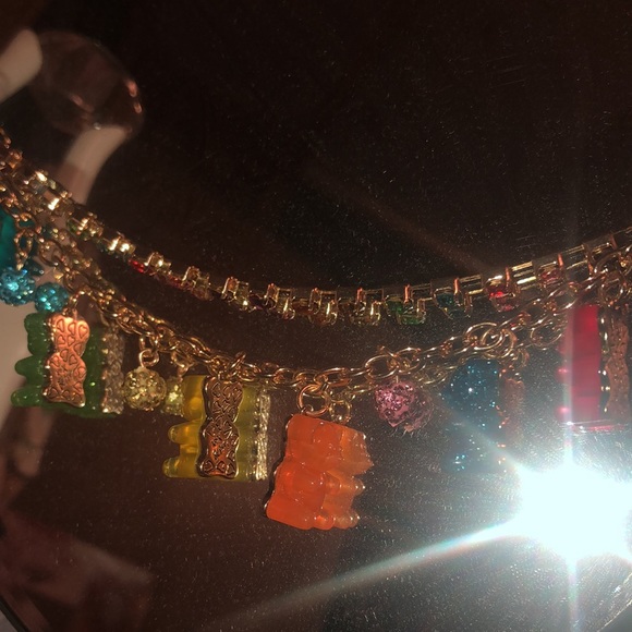 NWT Sparkling ✨ BETSEY JOHNSON Glittery Multicolored GUMMY BEAR Necklace - Picture 15 of 16